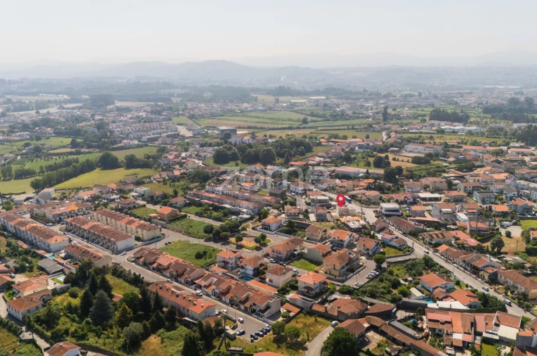 Moradia T5 para Arrendamento em Merelim (São Paio), Panoias e Parada de Tibães Foto 45