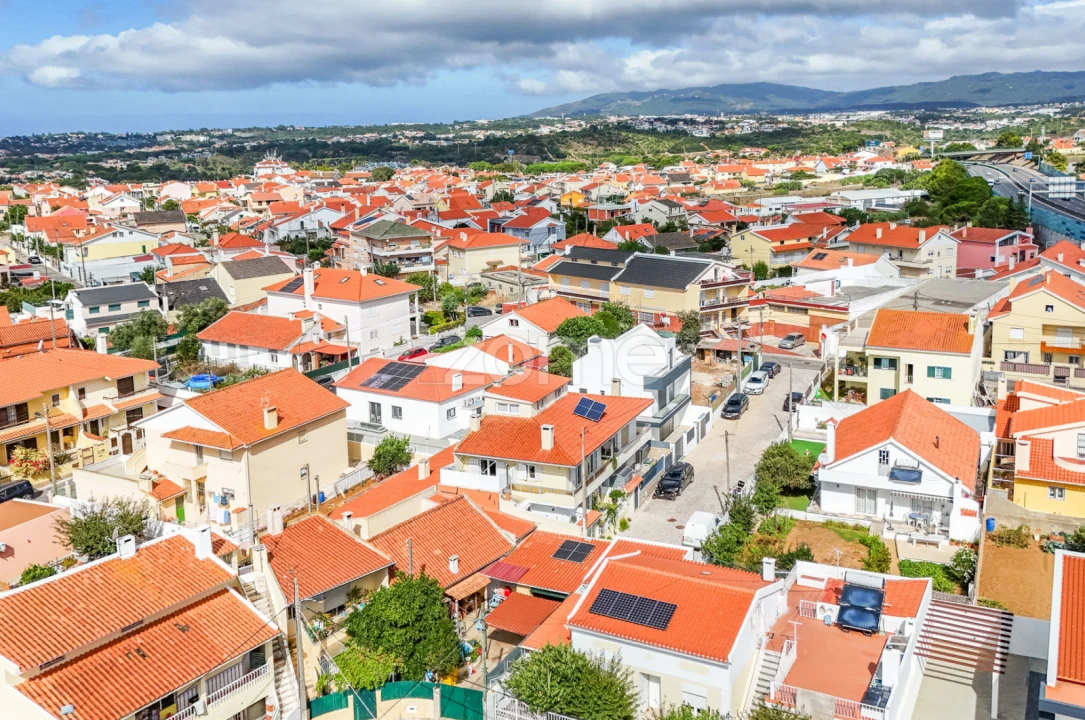 Moradia T4 para Venda em São Domingos de Rana Foto 8