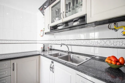 Moradia T4 para Venda em São Domingos de Rana