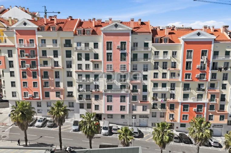 Apartamento T3 para Arrendamento em Águas Livres Foto 44