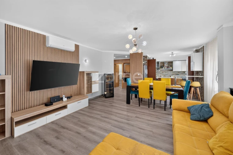 Apartamento T3 para Arrendamento em Águas Livres Foto 3