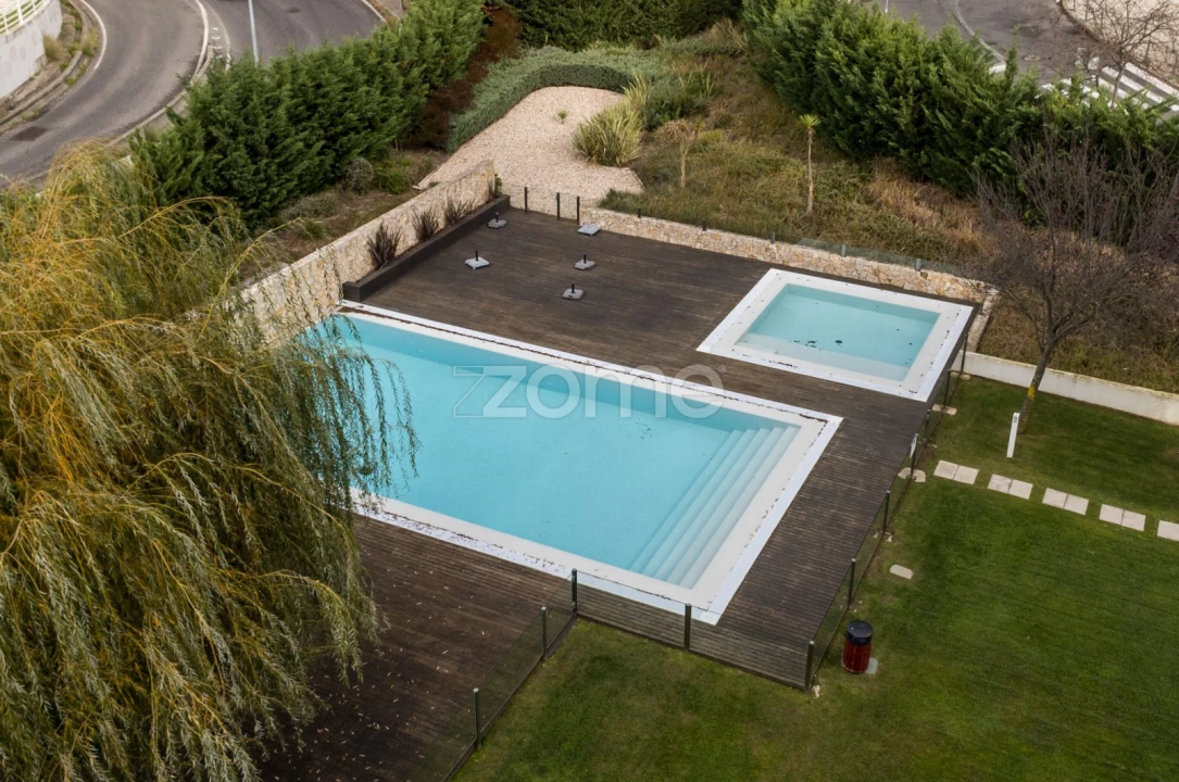 Apartamento T2 para Arrendamento em São Domingos de Benfica Foto 25