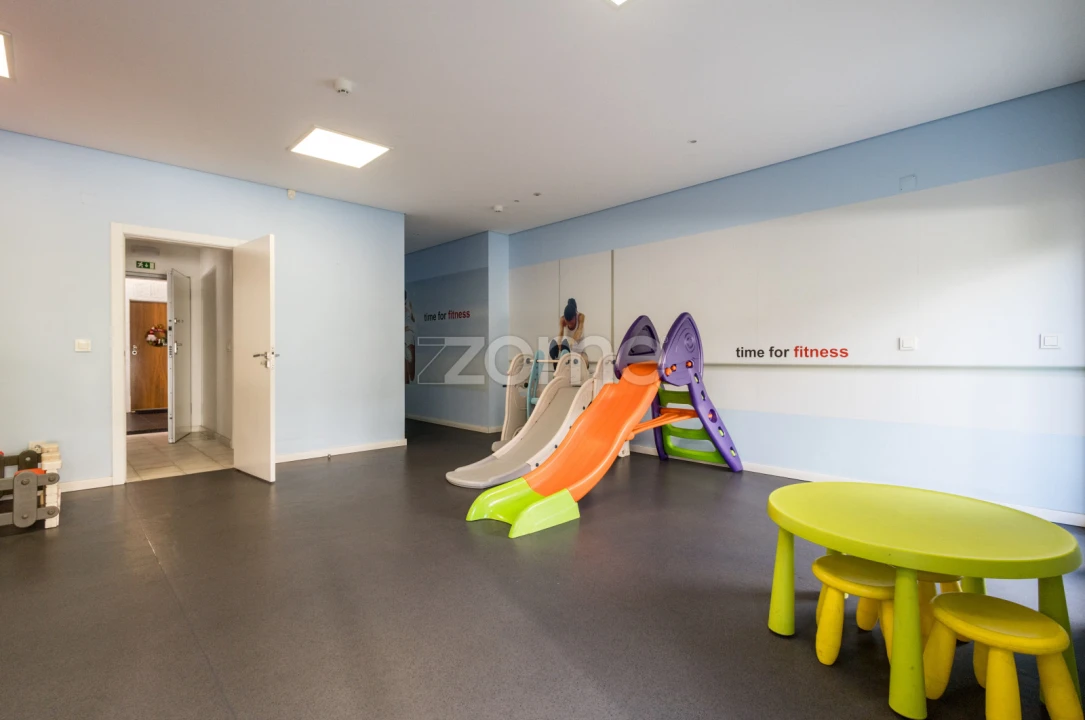 Apartamento T2 para Arrendamento em São Domingos de Benfica Foto 32