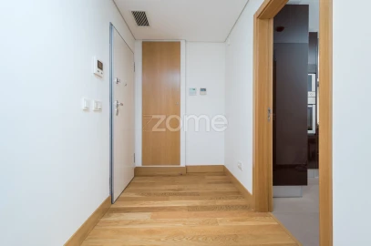 Apartamento T2 para Arrendamento em São Domingos de Benfica