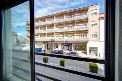 Apartamento T3 para Venda em Santa Maria, São Pedro e Matacães