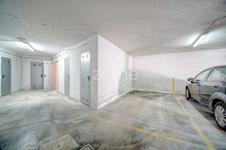 Apartamento T3 para Venda em Santa Maria, São Pedro e Matacães Foto 25