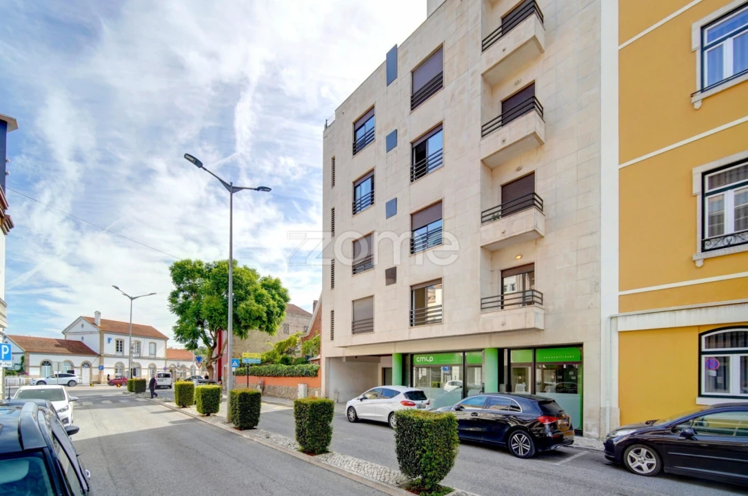 Apartamento T3 para Venda em Santa Maria, São Pedro e Matacães Foto 1