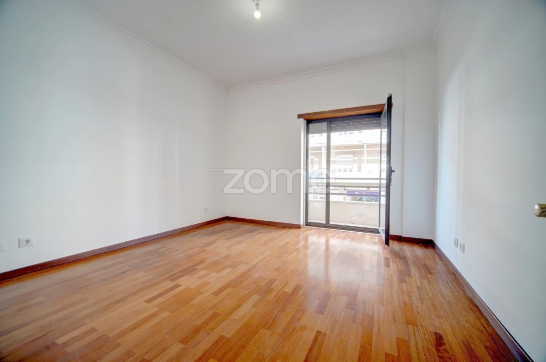 Apartamento T3 para Venda em Santa Maria, São Pedro e Matacães Foto 7