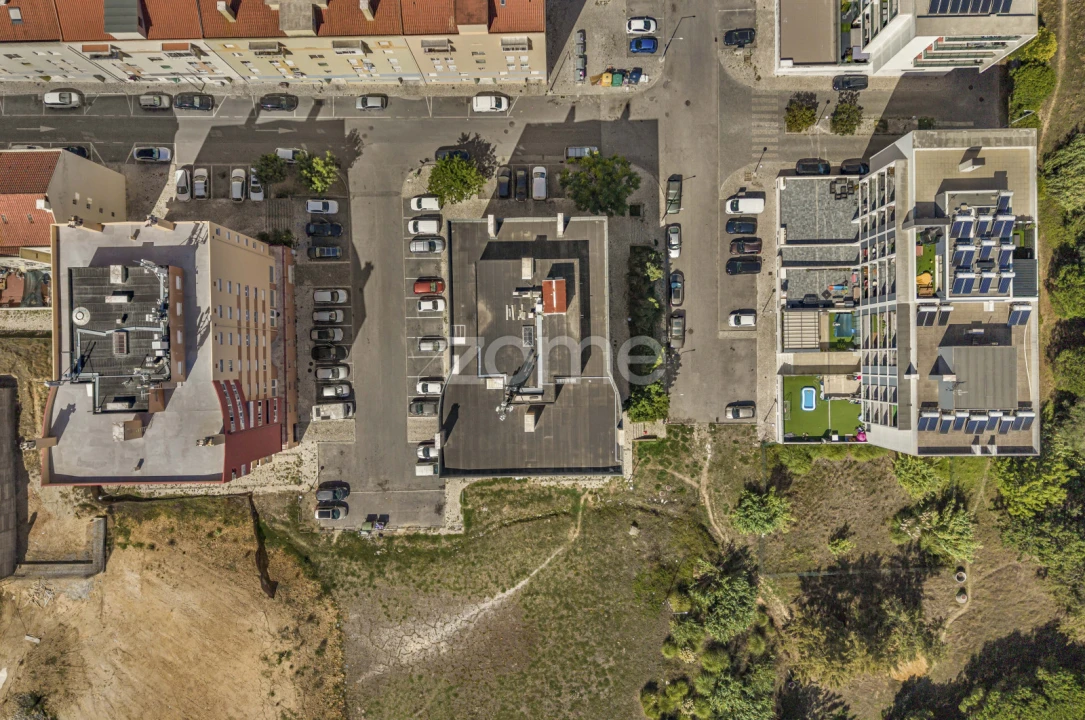 Apartamento T3 para Venda em Ramada e Caneças Foto 22