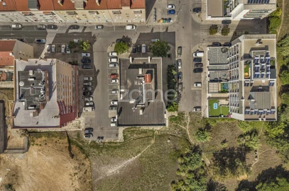 Apartamento T3 para Venda em Ramada e Caneças
