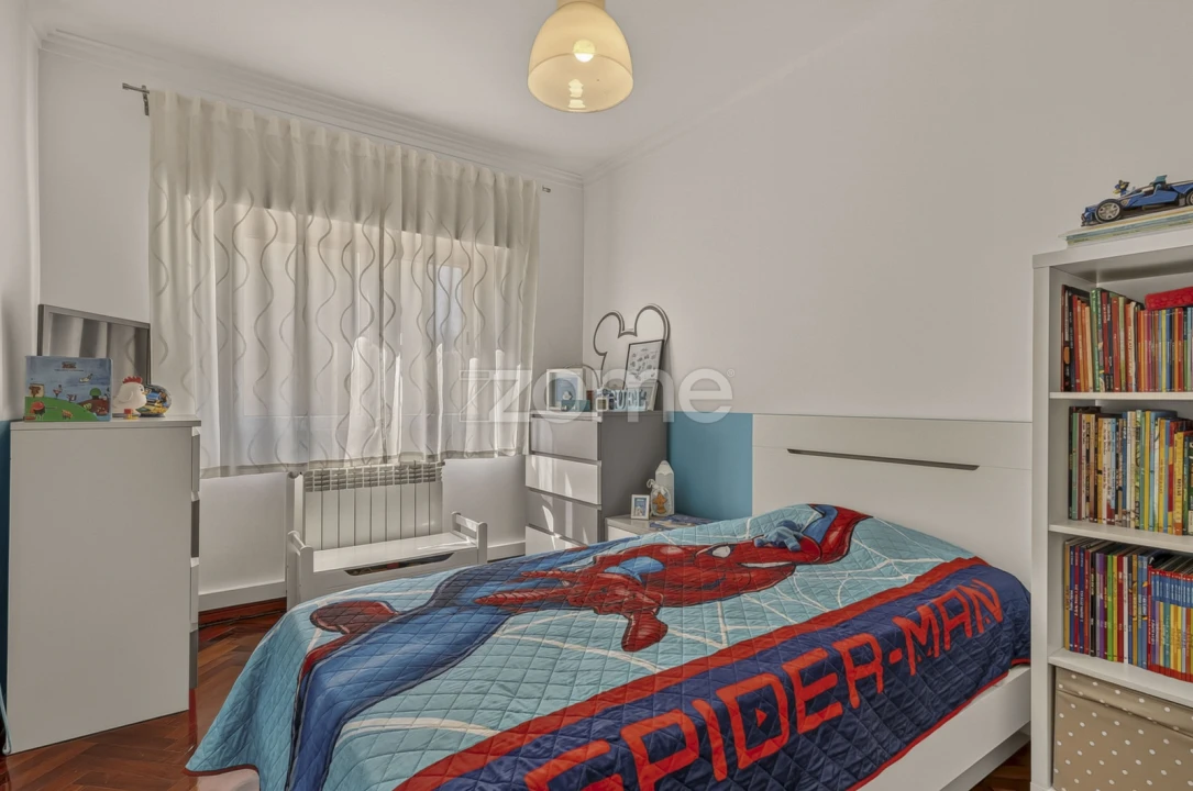Apartamento T3 para Venda em Ramada e Caneças Foto 15