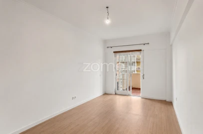 Apartamento T2 para Venda em Rio de Mouro