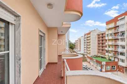 Apartamento T2 para Venda em Rio de Mouro