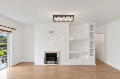 Apartamento T2 para Venda em Rio de Mouro