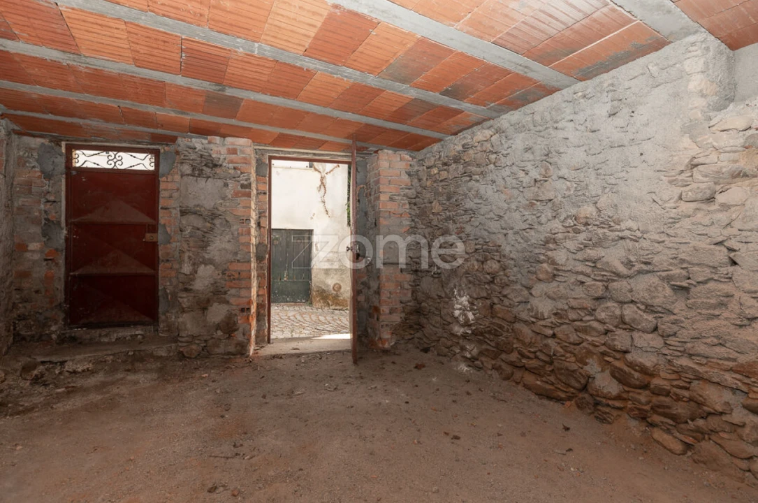 Moradia T4 para Venda em Arganil Foto 31