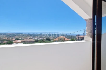 Moradia T2 para Venda em Nelas