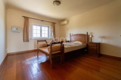 Moradia T4 para Venda em Quinta do Anjo