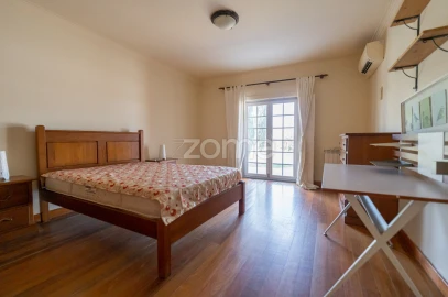 Moradia T4 para Venda em Quinta do Anjo