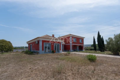 Moradia T4 para Venda em Quinta do Anjo