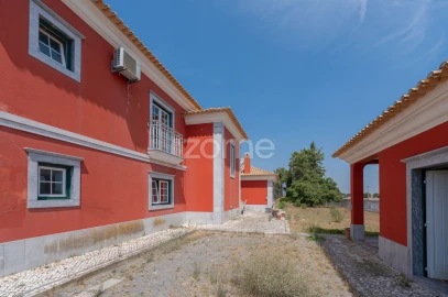 Moradia T4 para Venda em Quinta do Anjo