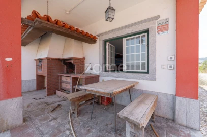 Moradia T4 para Venda em Quinta do Anjo