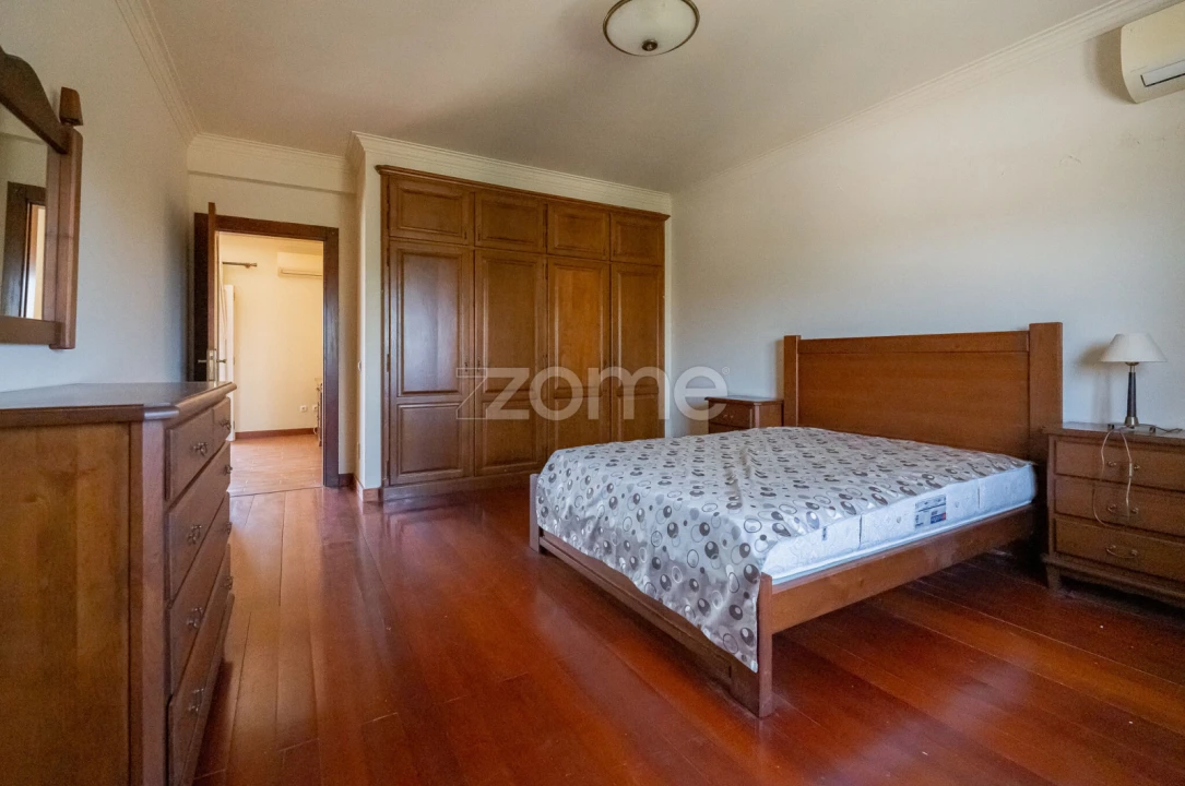 Moradia T4 para Venda em Quinta do Anjo Foto 52