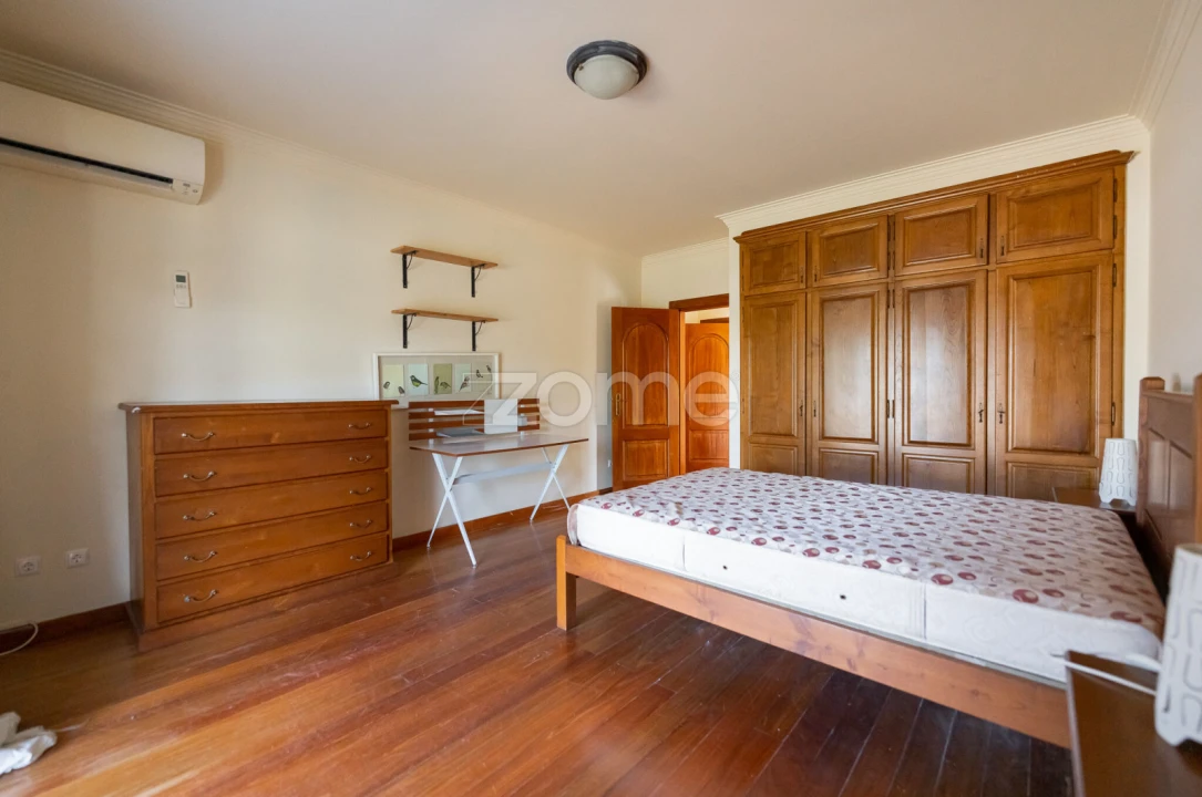 Moradia T4 para Venda em Quinta do Anjo Foto 41