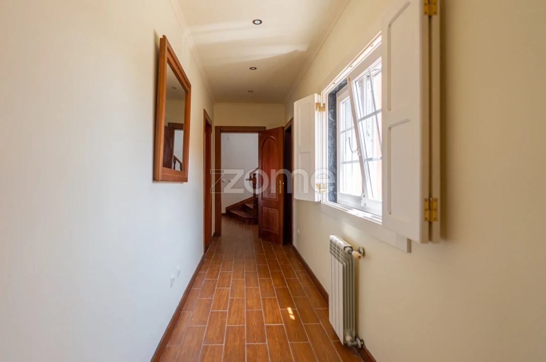 Moradia T4 para Venda em Quinta do Anjo Foto 32