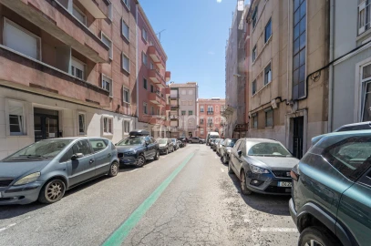 Apartamento T3 para Venda em Campo de Ourique