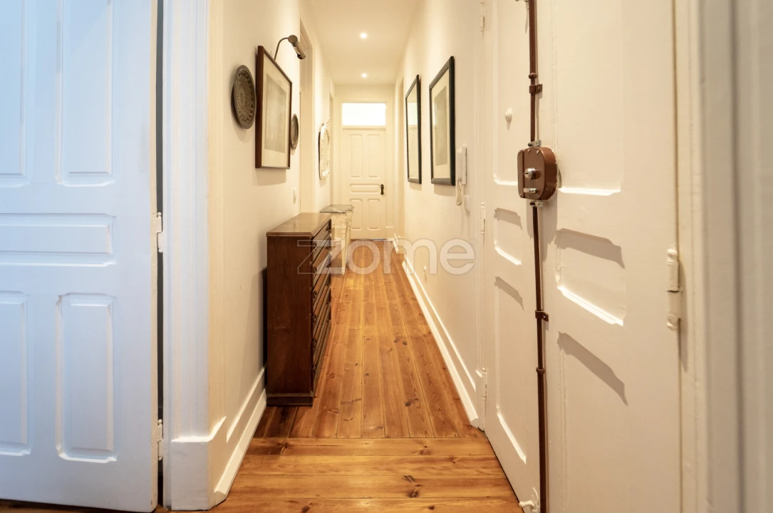 Apartamento T3 para Venda em Campo de Ourique Foto 5