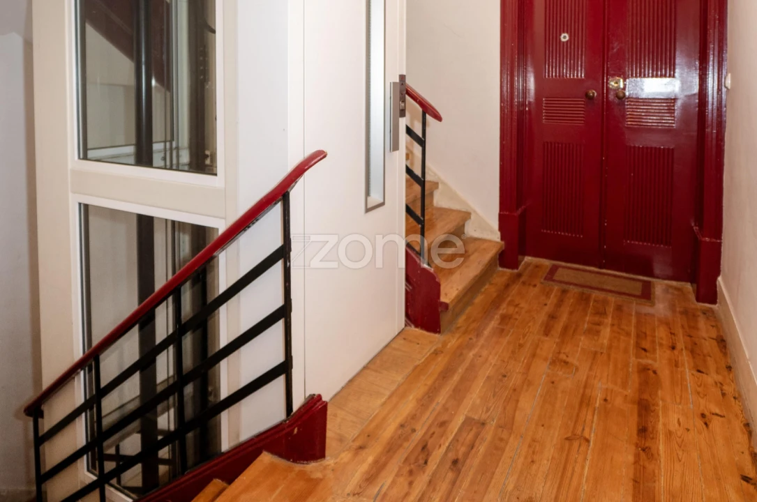 Apartamento T3 para Venda em Campo de Ourique Foto 23