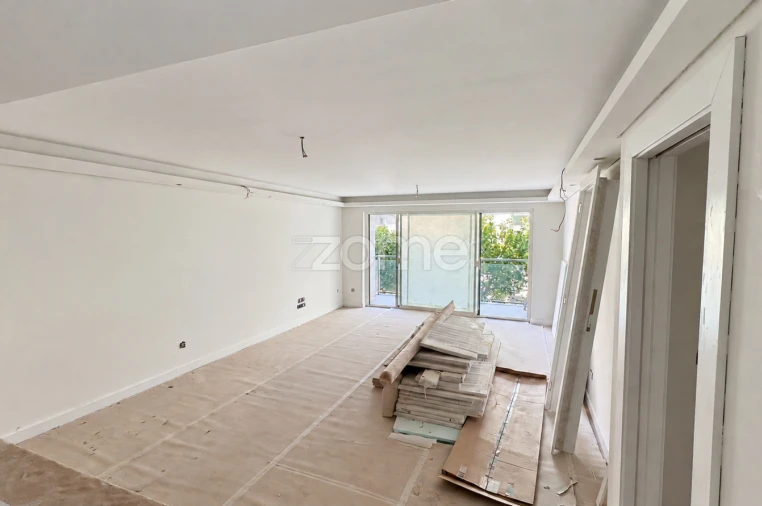 Apartamento T3 para Venda em Avenidas Novas Foto 4