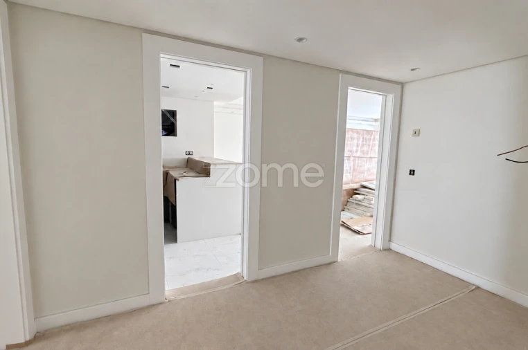 Apartamento T3 para Venda em Avenidas Novas Foto 10