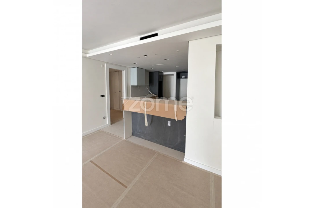Apartamento T3 para Venda em Avenidas Novas Foto 8