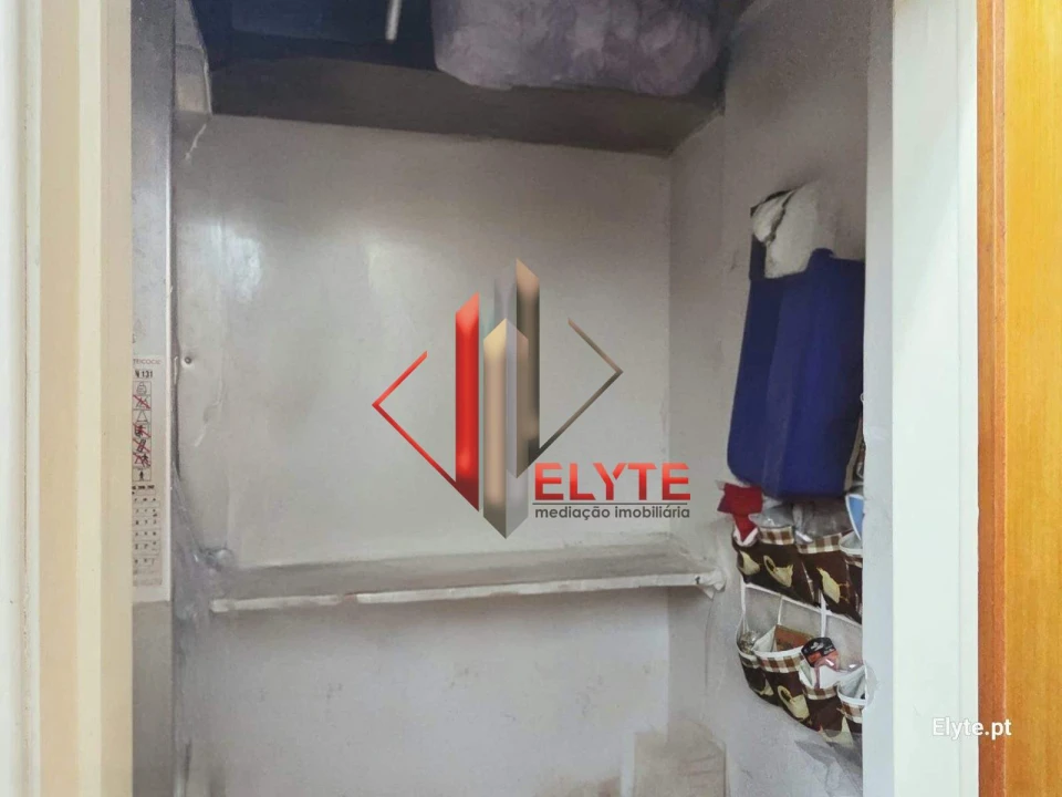 Apartamento T2 para Venda em Alto do Seixalinho, Santo André e Verderena Foto 1