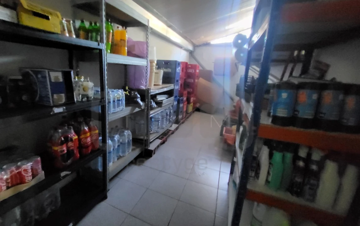 Negócio para Venda em Carregueiros Foto 12