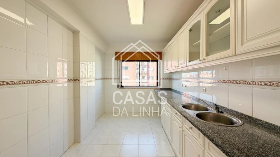 Apartamento T2 para Arrendamento em Cacém e São Marcos Foto 4