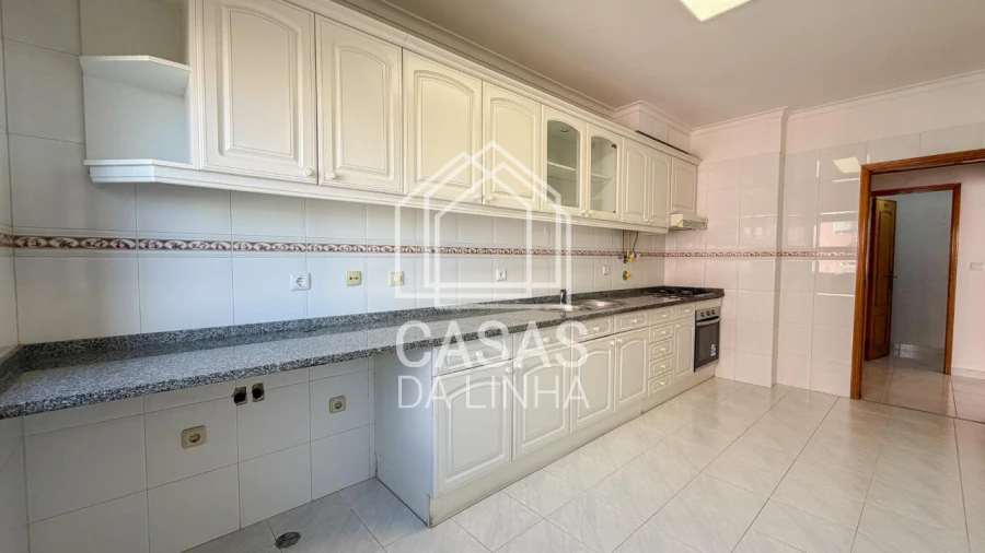 Apartamento T2 para Arrendamento em Cacém e São Marcos Foto 5