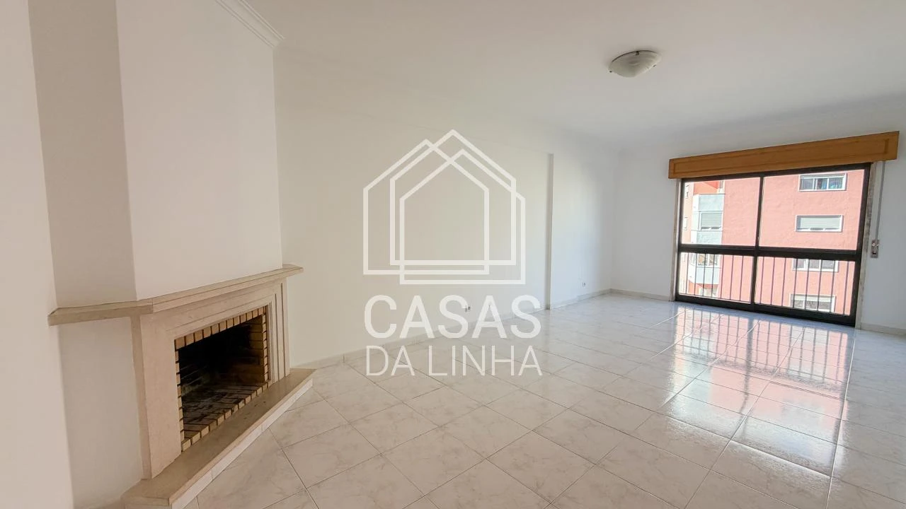 Apartamento T2 para Arrendamento em Cacém e São Marcos Foto 6