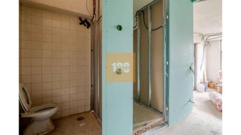 Apartamento T2 para Venda em Bonfim