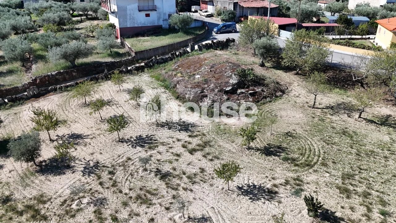 Terreno para Venda em Valpaços e Sanfins Foto 11