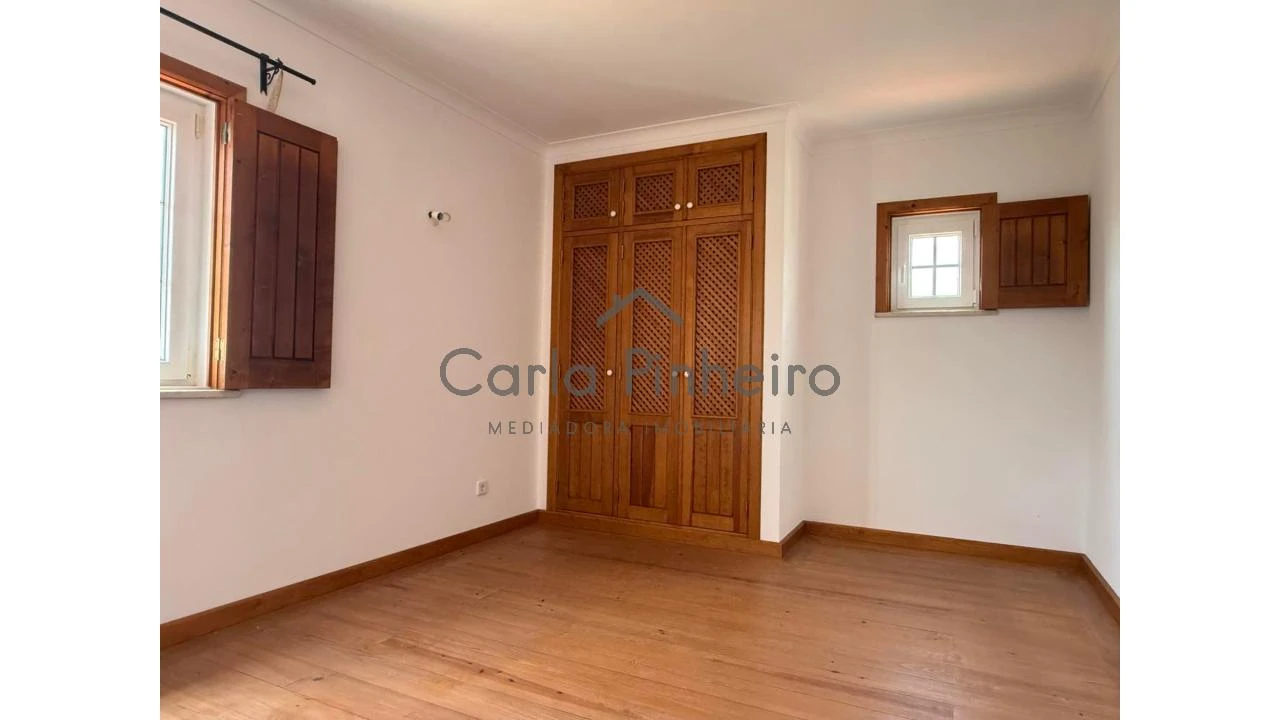Moradia T4 para Venda em Porto Covo Foto 16