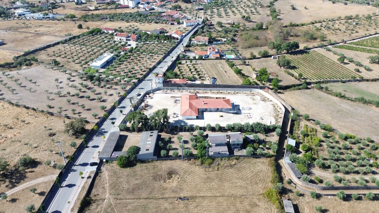 Terreno para Venda em Alcains Foto 4