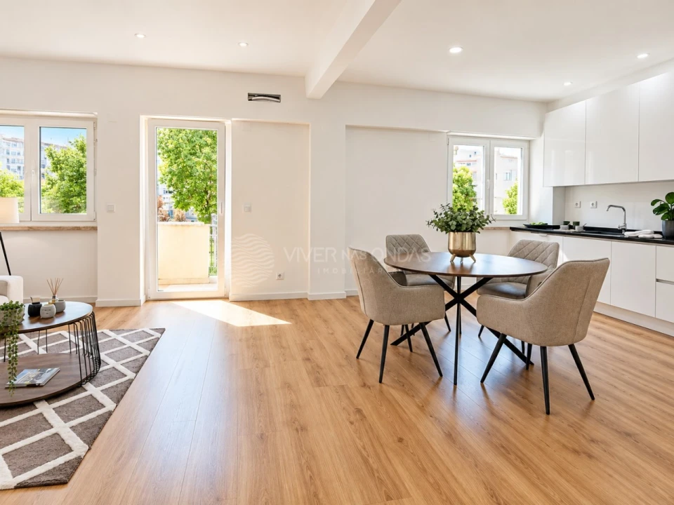 Apartamento T3 para Venda em Benfica Foto 2