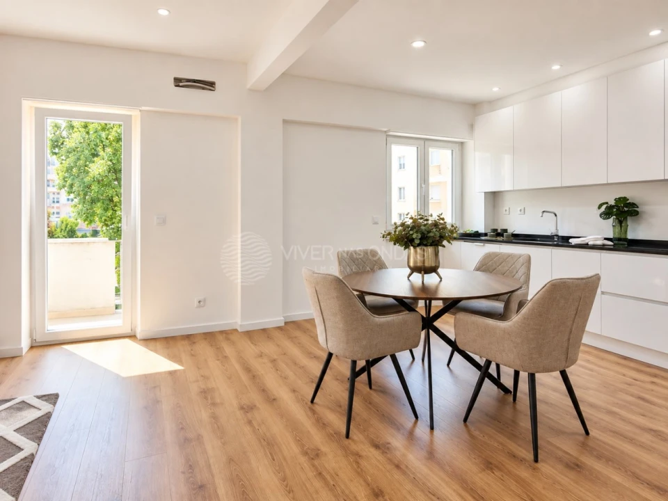 Apartamento T3 para Venda em Benfica Foto 3