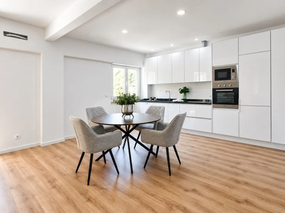 Apartamento T3 para Venda em Benfica Foto 7