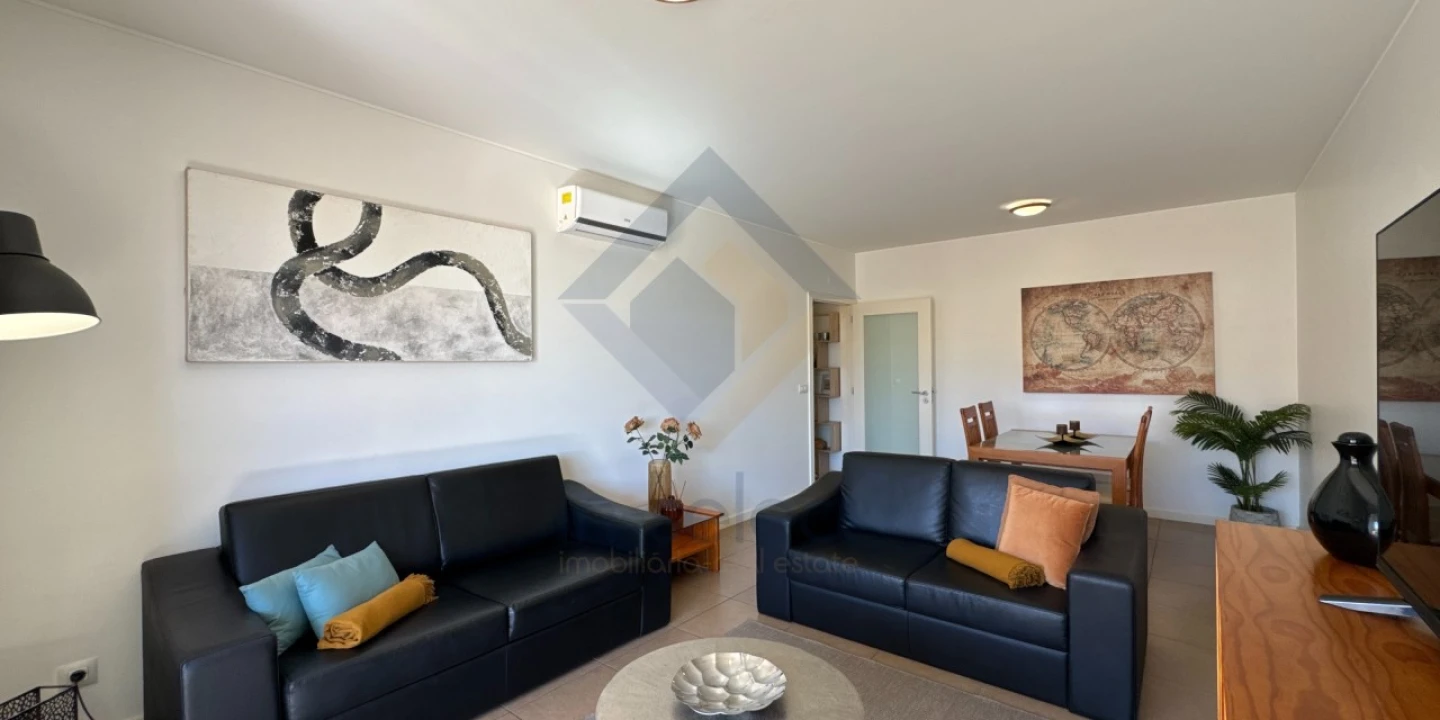 Apartamento T1 para Arrendamento em Quarteira Foto 13