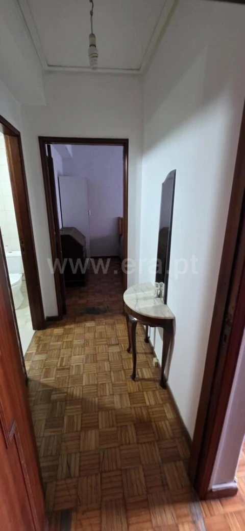 Quarto para Arrendamento em Oliveira do Douro