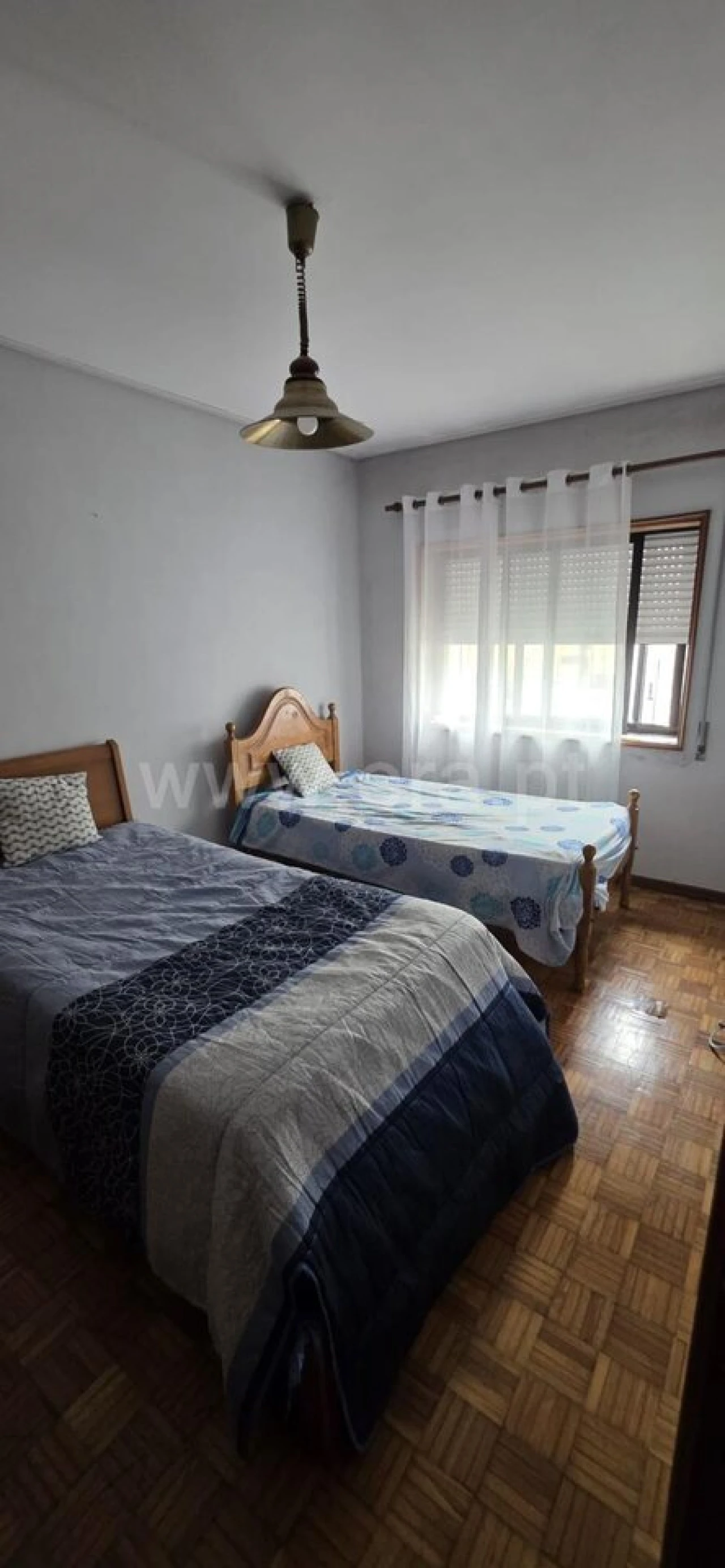 Quarto para Arrendamento em Oliveira do Douro Foto 1