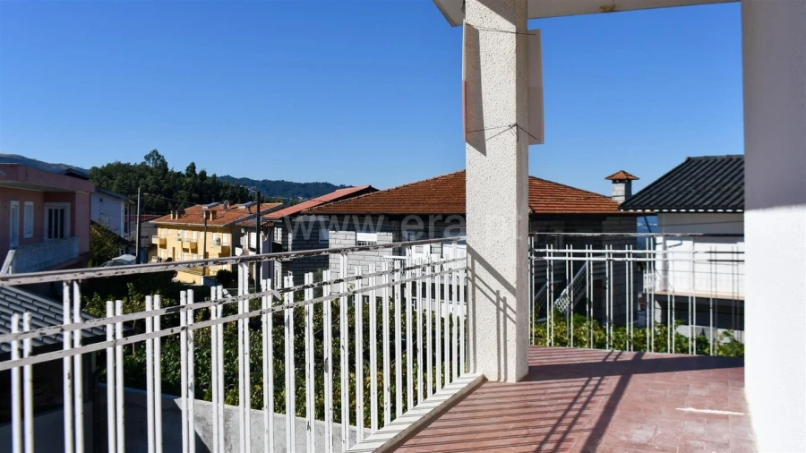 Moradia T5 para Venda em Penhalonga e Paços de Gaiolo Foto 6